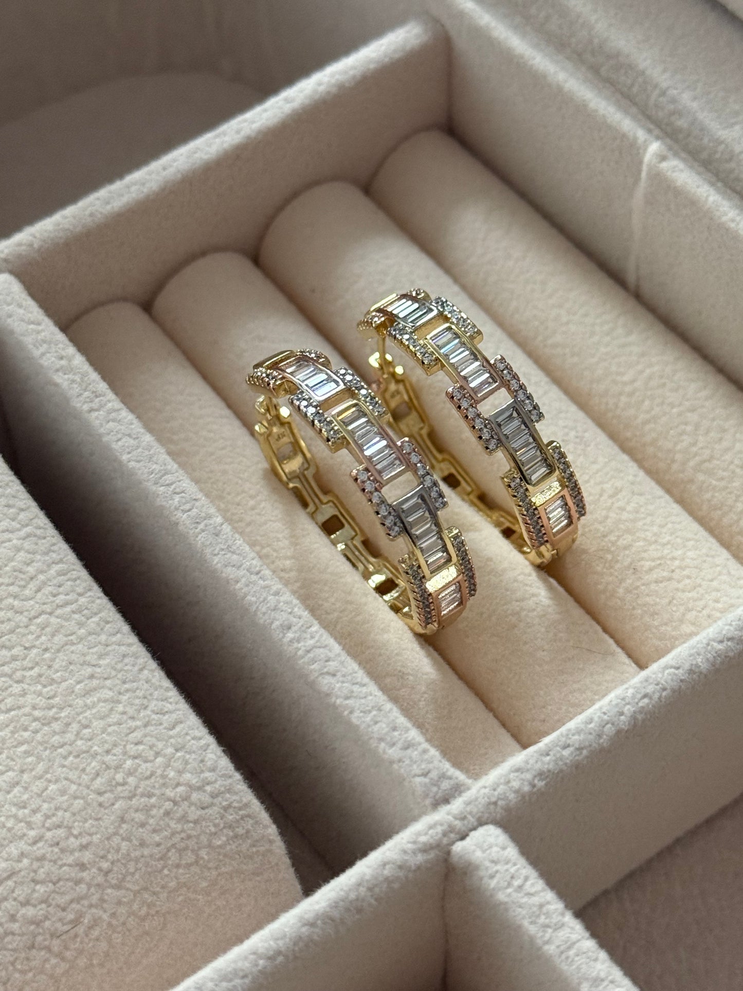 Aretes tricolor modelo 001