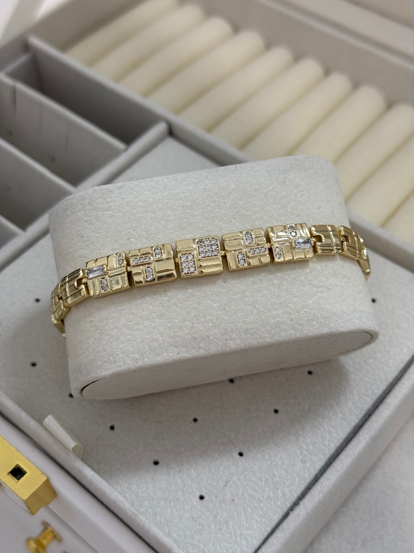 Pulsera 14k modelo 010