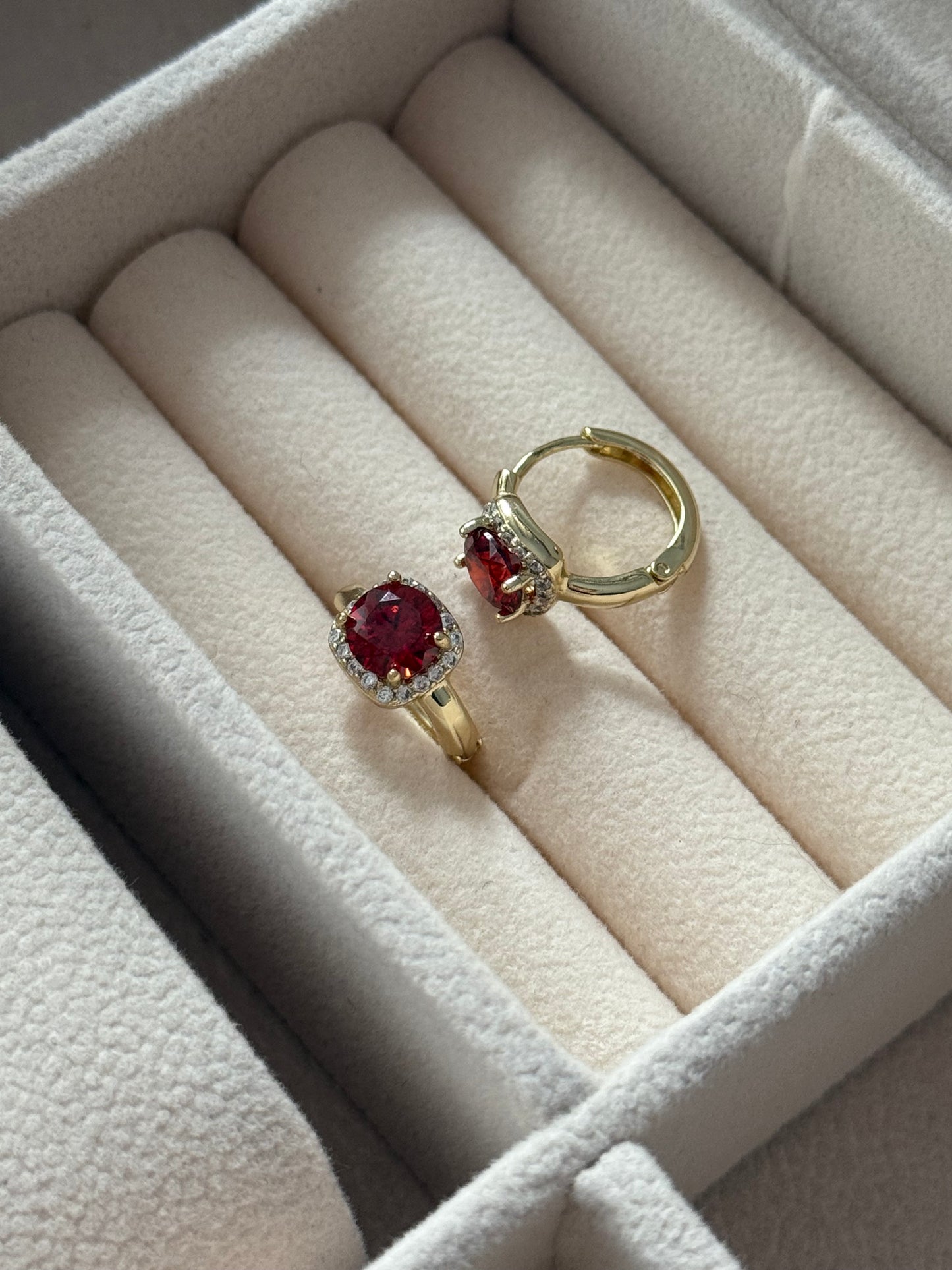 Pendientes modelo 007 (red)