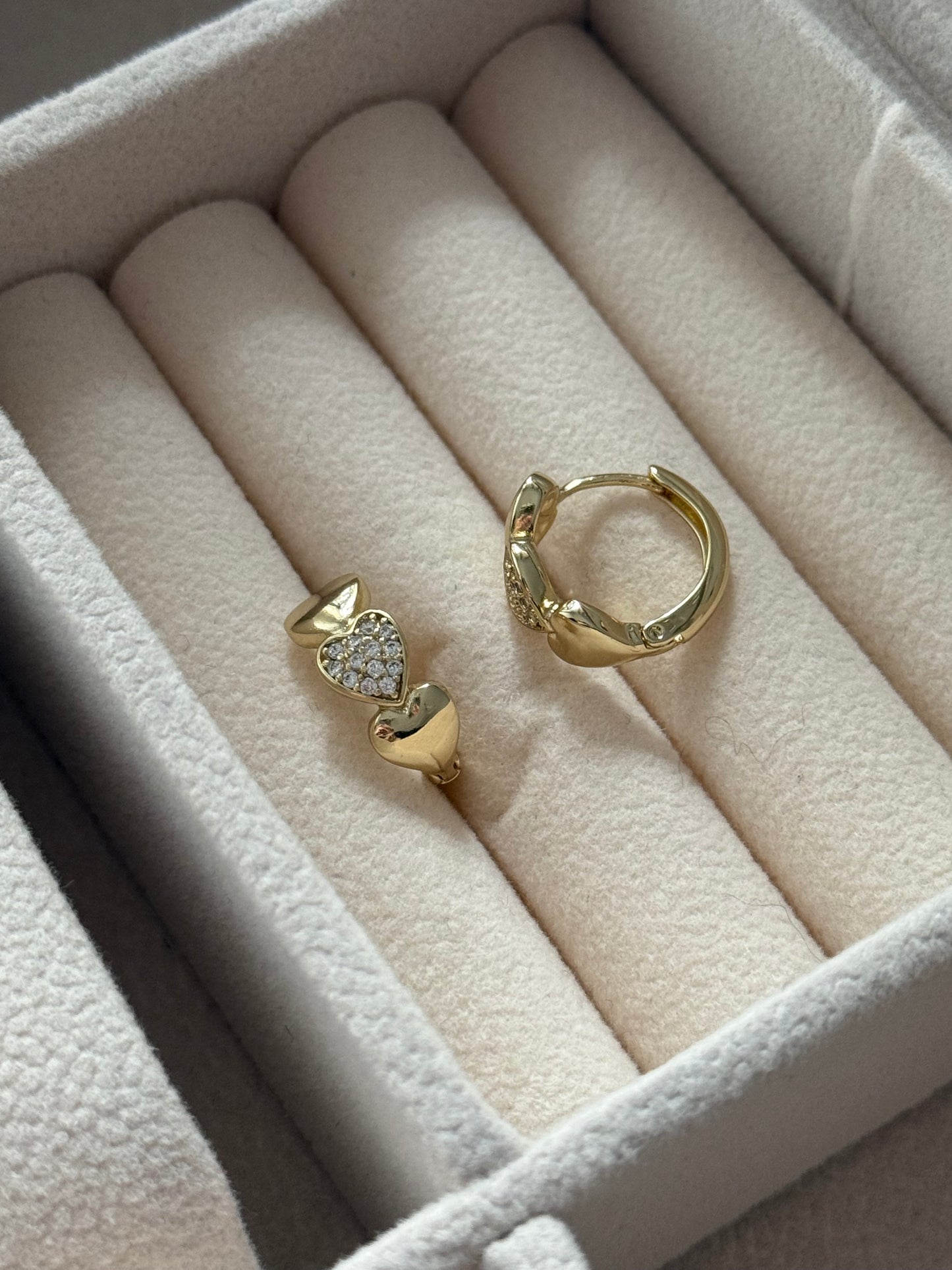 Pendientes modelo 015
