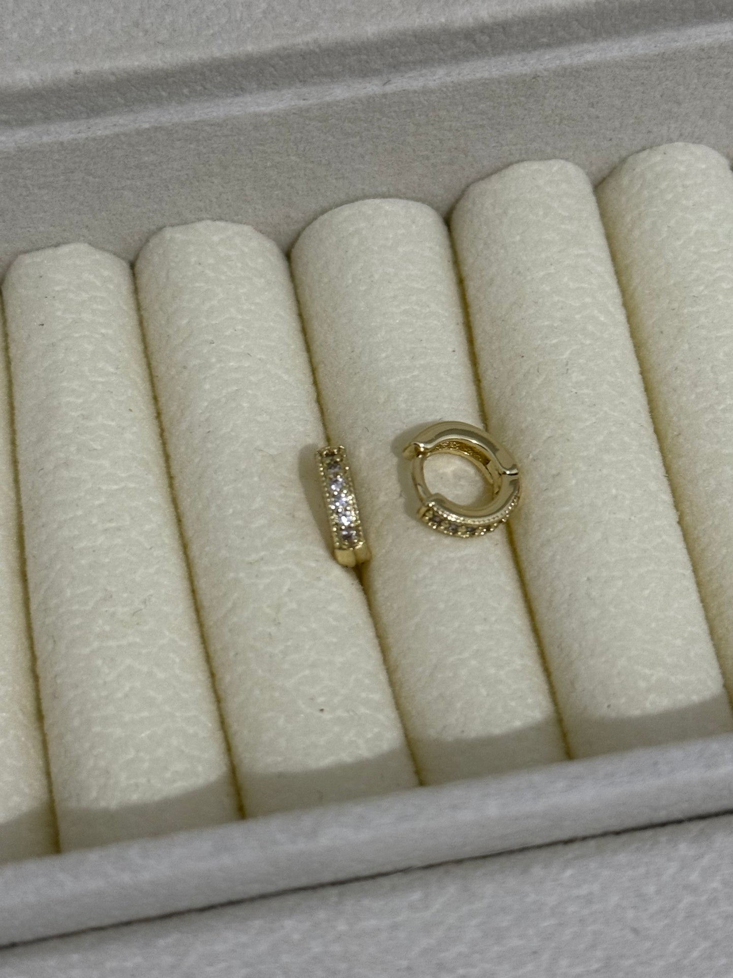 Pendientes tipo piercing oro 14k