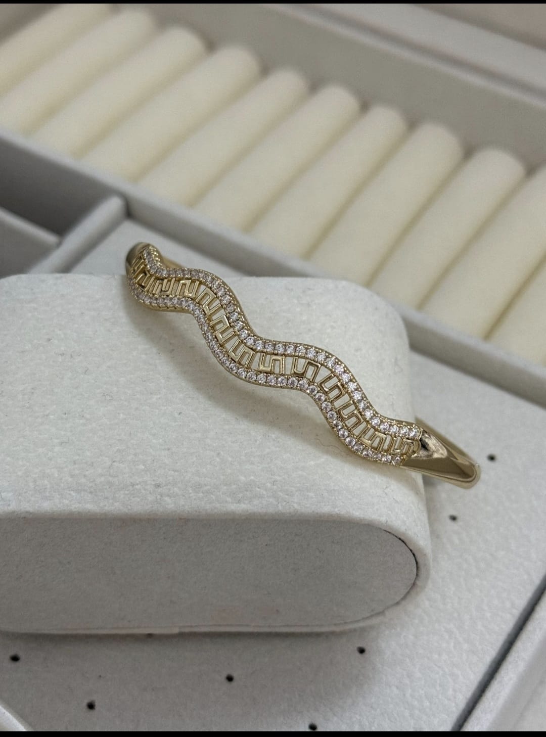 Brazalete versaxe modelo 002